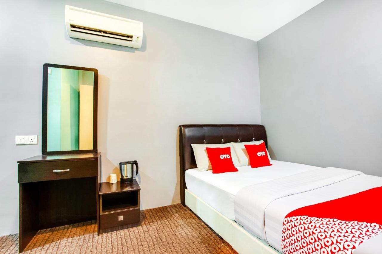 Oyo 89652 P Line Hotel Johor Bahru Zewnętrze zdjęcie