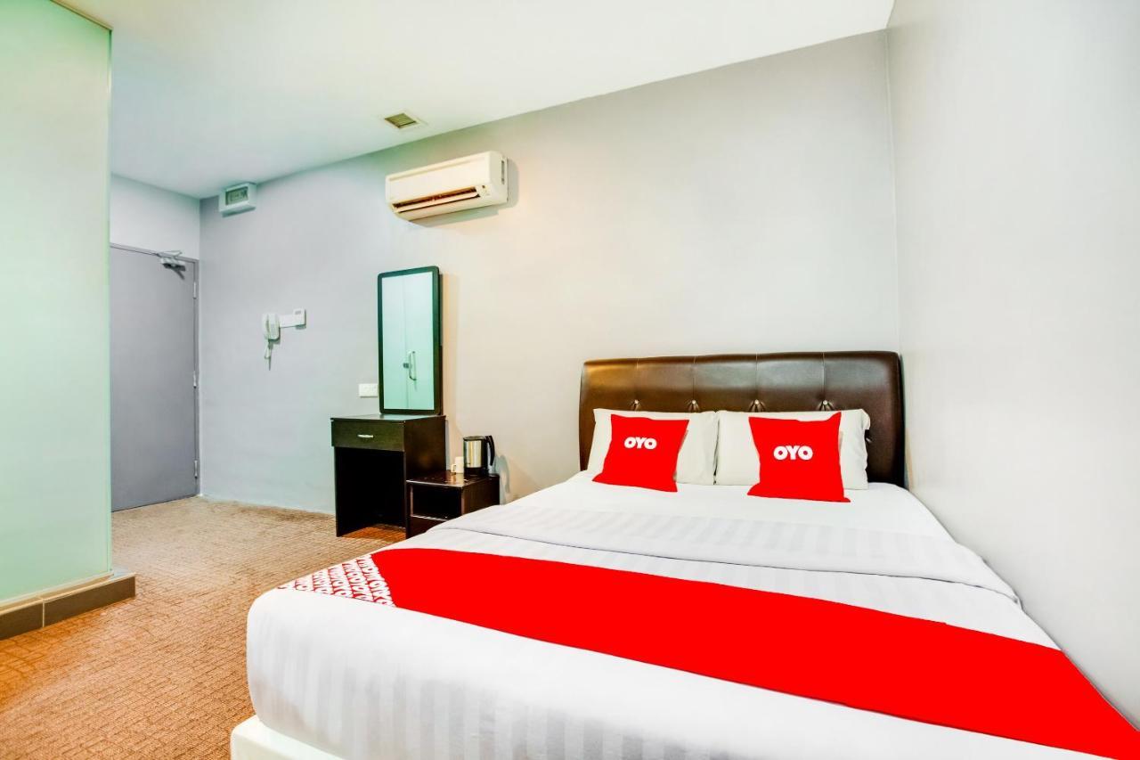 Oyo 89652 P Line Hotel Johor Bahru Zewnętrze zdjęcie