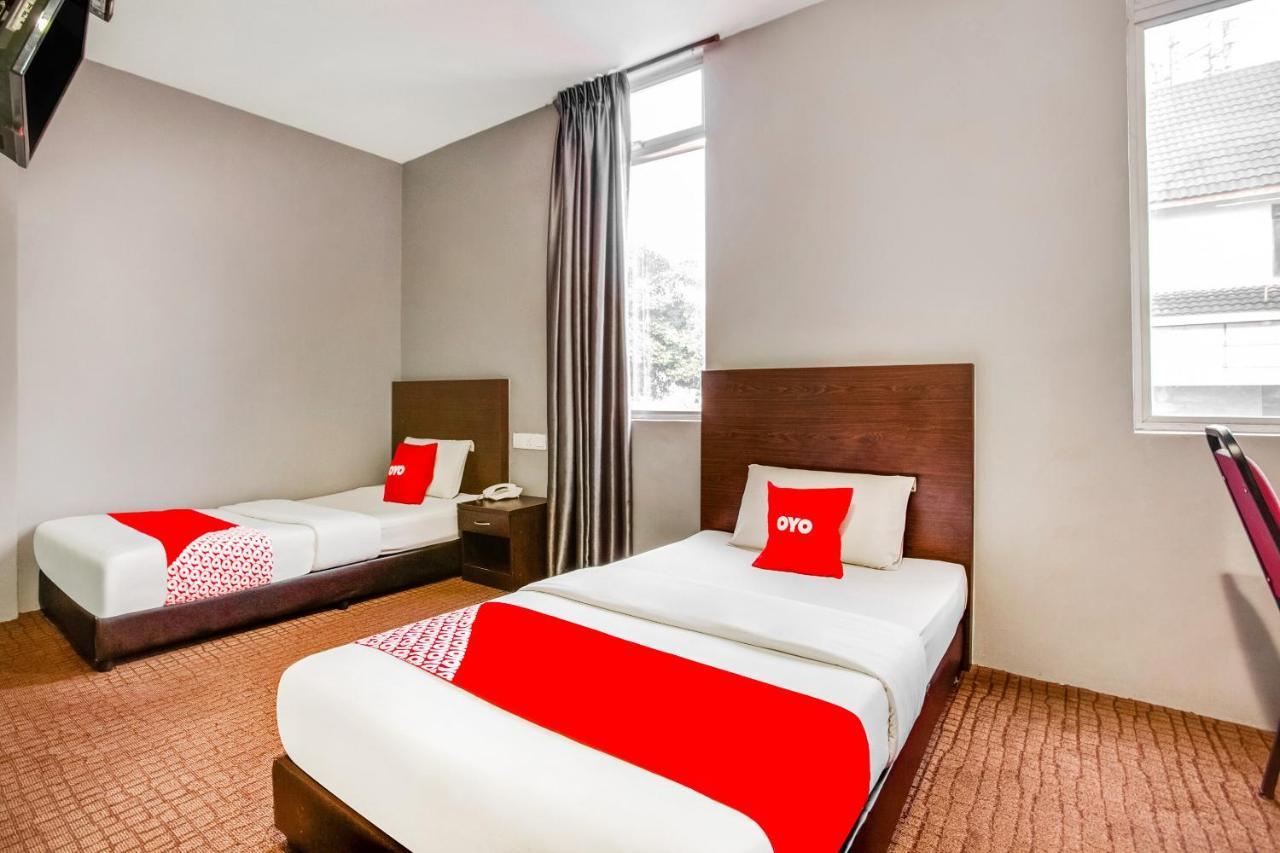 Oyo 89652 P Line Hotel Johor Bahru Zewnętrze zdjęcie