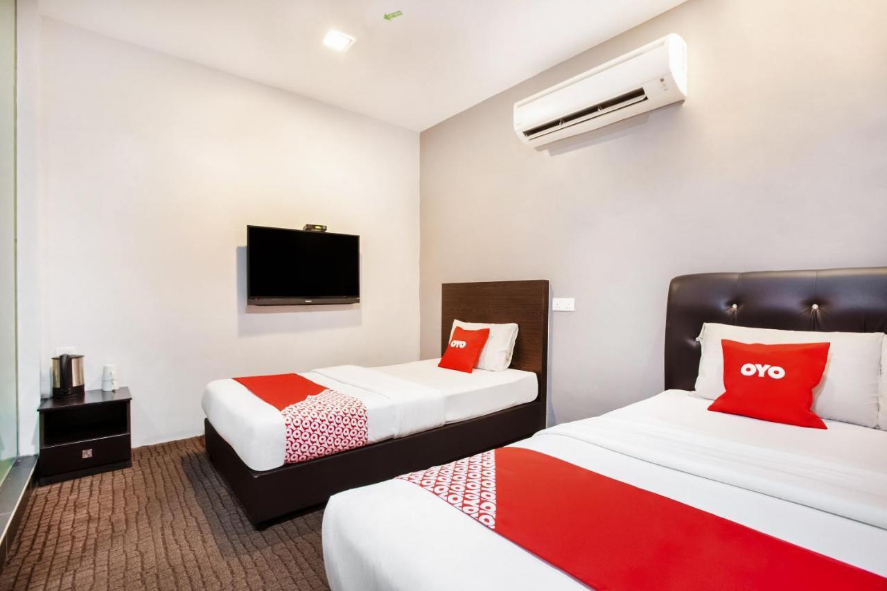 Oyo 89652 P Line Hotel Johor Bahru Zewnętrze zdjęcie