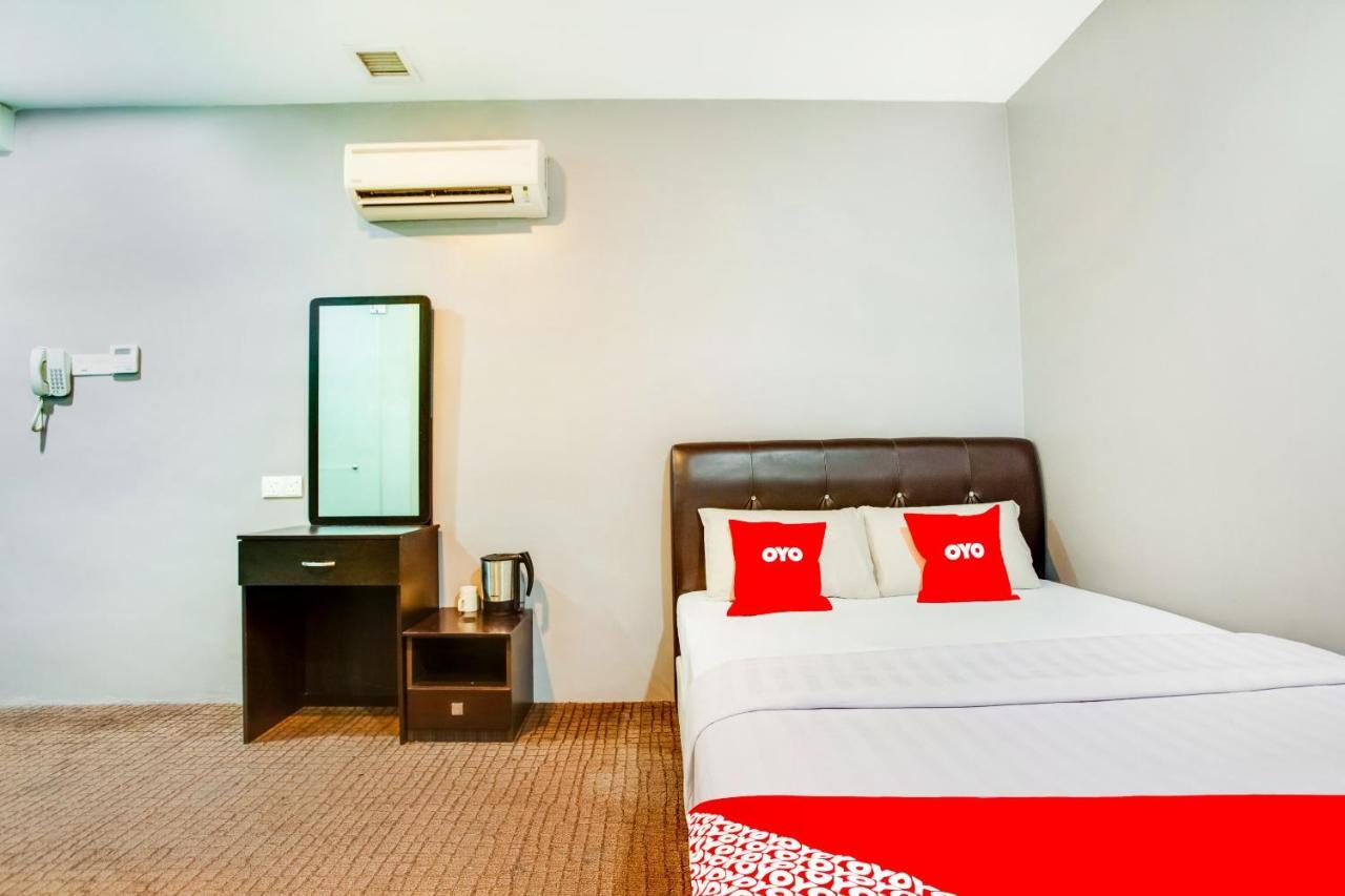 Oyo 89652 P Line Hotel Johor Bahru Zewnętrze zdjęcie