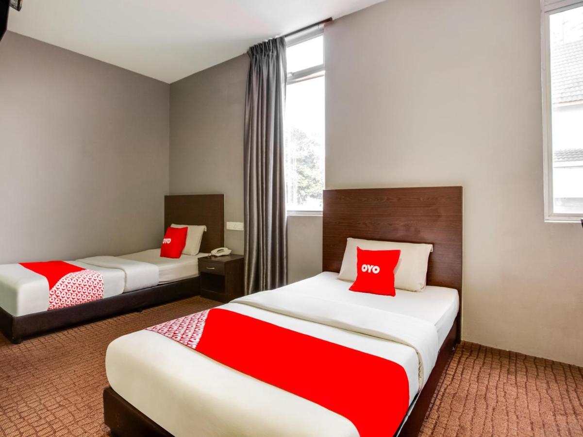 Oyo 89652 P Line Hotel Johor Bahru Zewnętrze zdjęcie