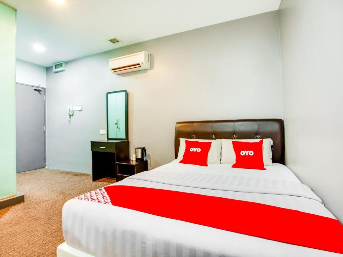 Oyo 89652 P Line Hotel Johor Bahru Zewnętrze zdjęcie